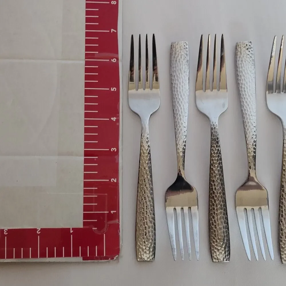 Oneida Etta Flatware Set Stainless Steel Silver 8 Spoons 10 Forks 4 Knives
